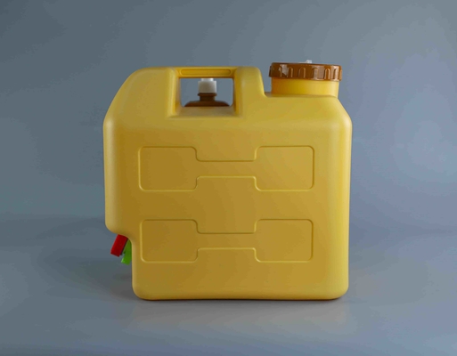 カーキャンプ用の長方形HDPE8ガロン 屋外水槽